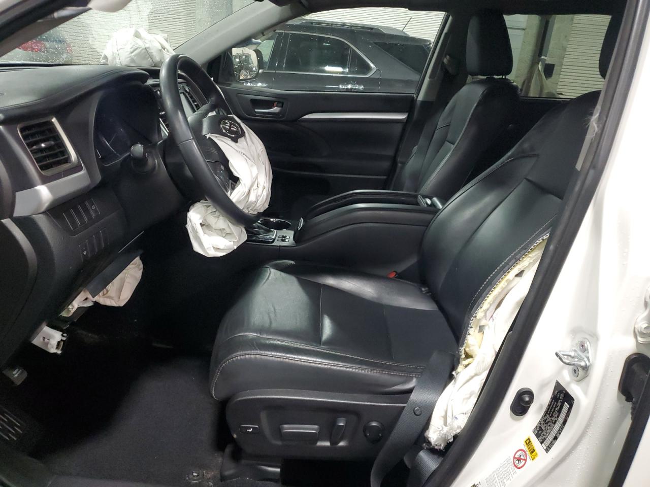 2016 Toyota Highlander Xle VIN: 5TDJKRFHXGS269162 Lot: 85736915