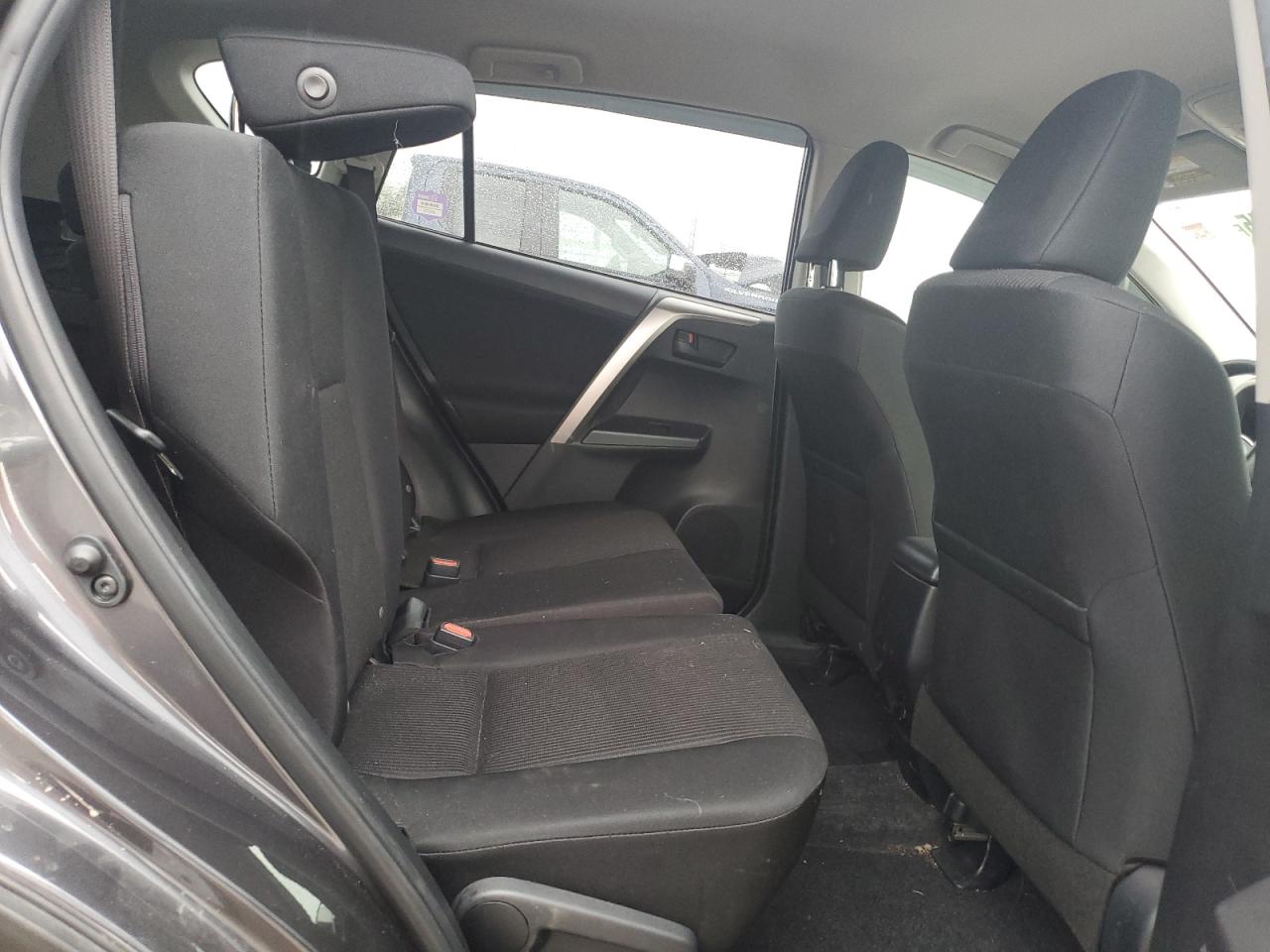 2018 Toyota Rav4 Le VIN: JTMBFREV4JJ224321 Lot: 85479245