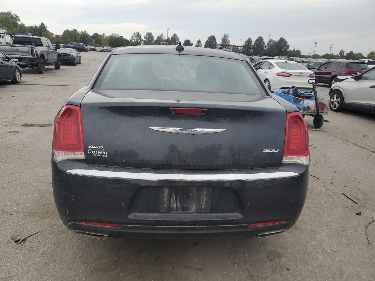 2018 Chrysler 300 Limited VIN: 2C3CCAKG9JH300416 Lot: 86305815