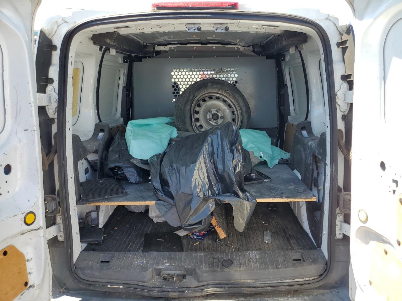 2015 Ford Transit Connect Xl VIN: NM0LS6E73F1218224 Lot: 82009615