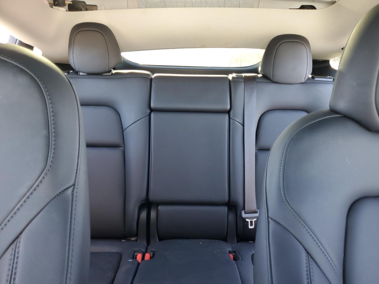 2023 Tesla Model Y VIN: 7SAYGAEE3PF977334 Lot: 90600845