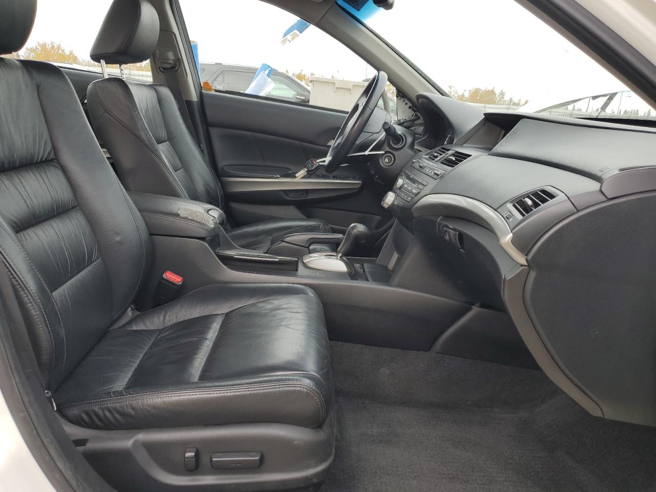 2009 Honda Accord Exl VIN: 1HGCP36819A800497 Lot: 84202735