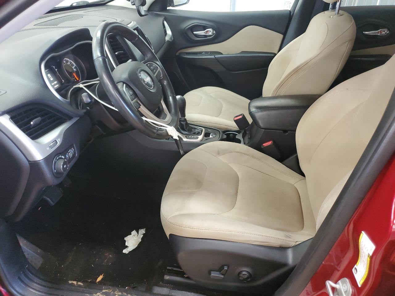 2017 Jeep Cherokee Latitude VIN: 1C4PJLCB7HW502622 Lot: 82376385