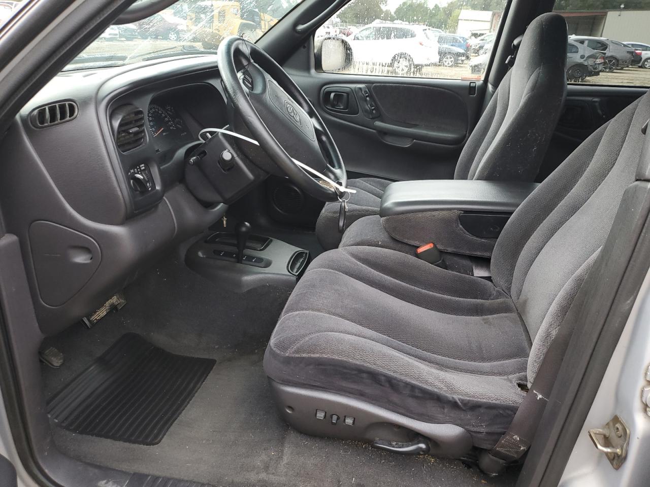 2000 Dodge Dakota Quad VIN: 1B7GG2AN5YS792162 Lot: 85839255