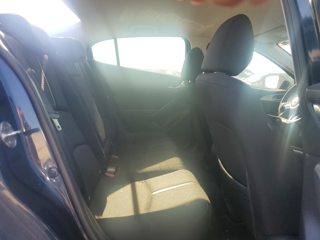 2018 Mazda 3 Sport VIN: 3MZBN1U73JM179265 Lot: 84288405