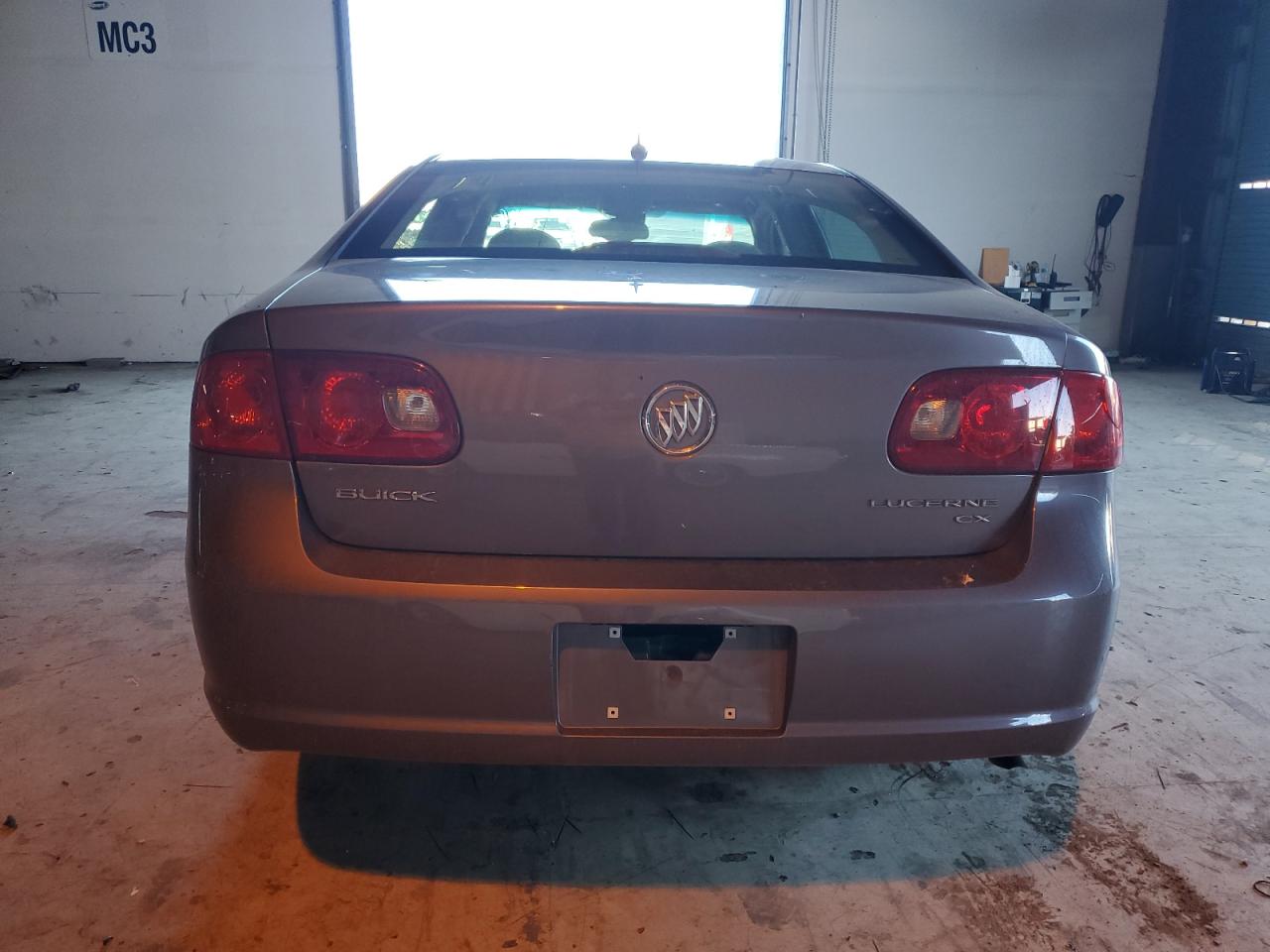 2007 Buick Lucerne Cx VIN: 1G4HP57297U108604 Lot: 84950075