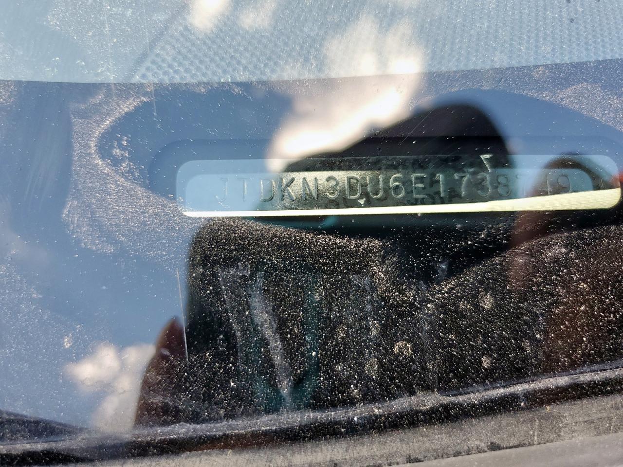 2014 Toyota Prius VIN: JTDKN3DU6E1738749 Lot: 85154255