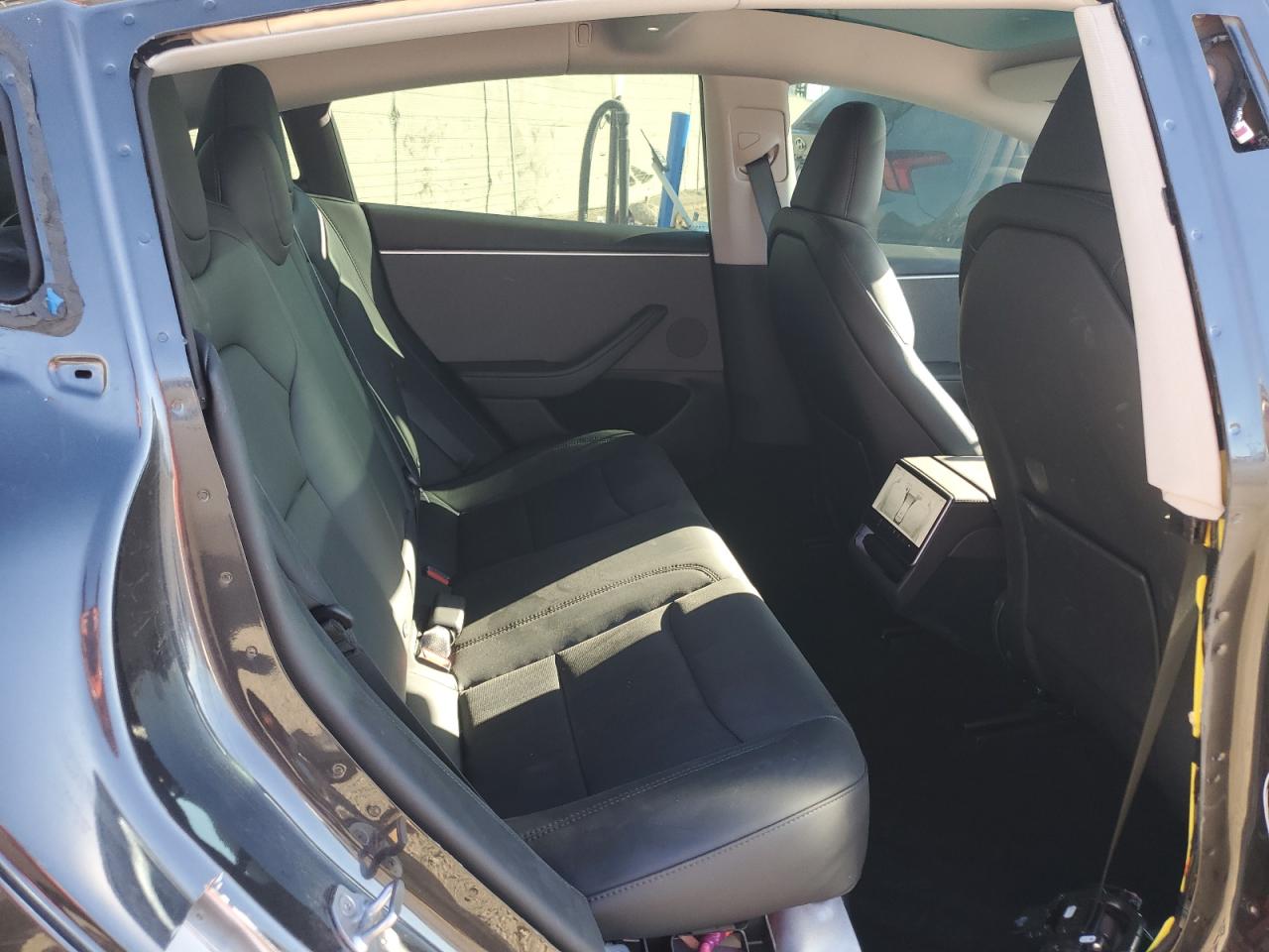 2025 Tesla Model 3 VIN: 5YJ3E1EAXSF994912 Lot: 90499295