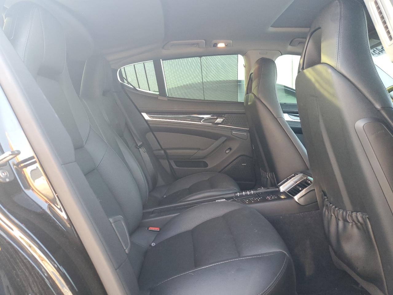 2014 Porsche Panamera 2 VIN: WP0AA2A70EL006623 Lot: 82040545