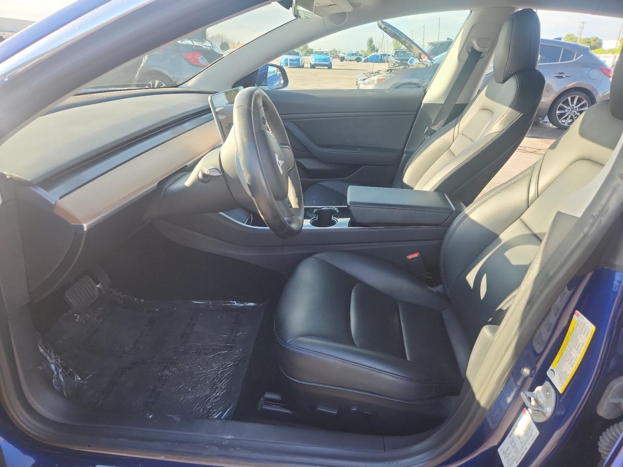 2018 Tesla Model 3 VIN: 5YJ3E1EB5JF115405 Lot: 85671295