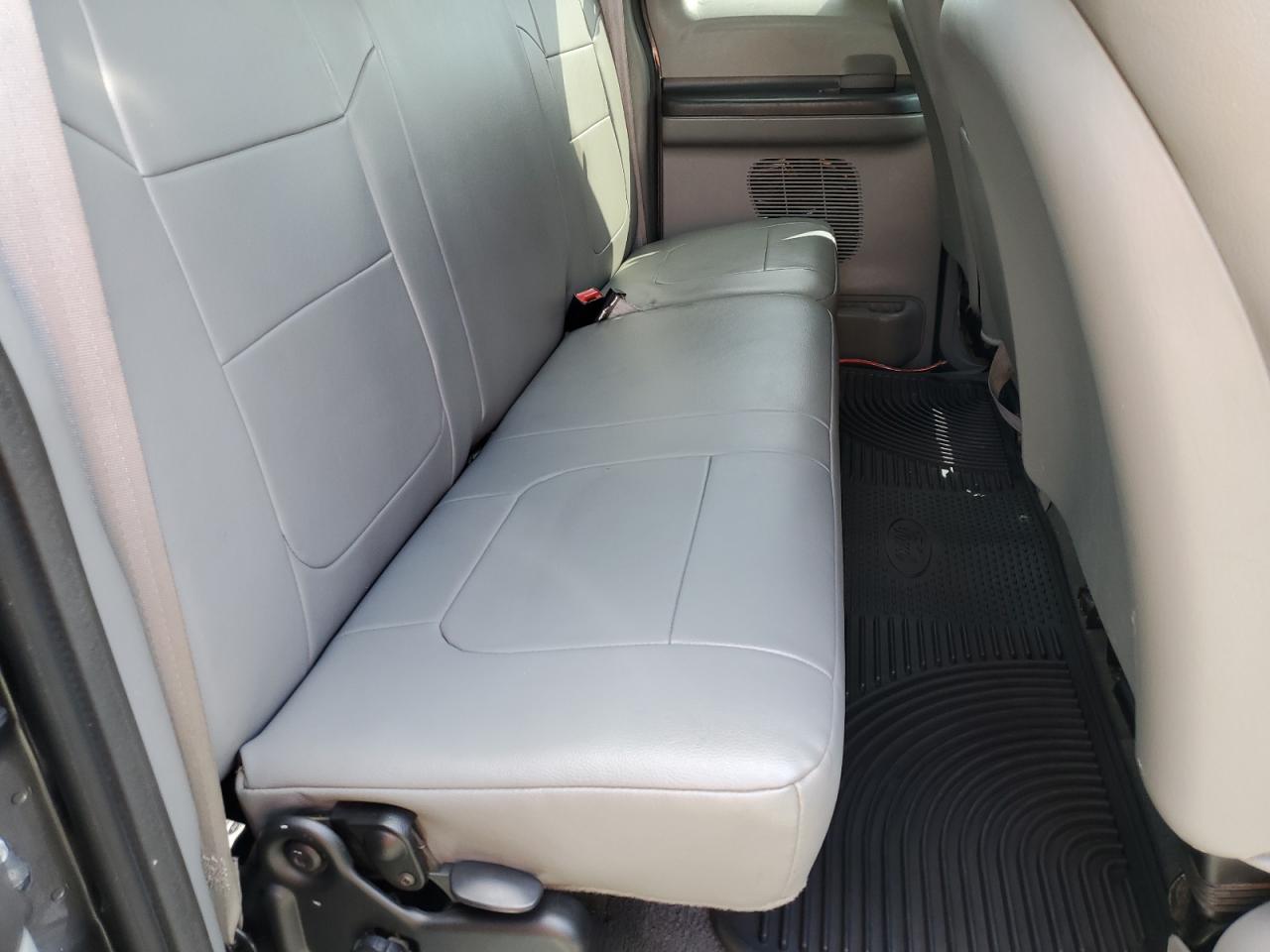 2005 Ford F250 Super Duty VIN: 1FTSX21P95EC31260 Lot: 85817415