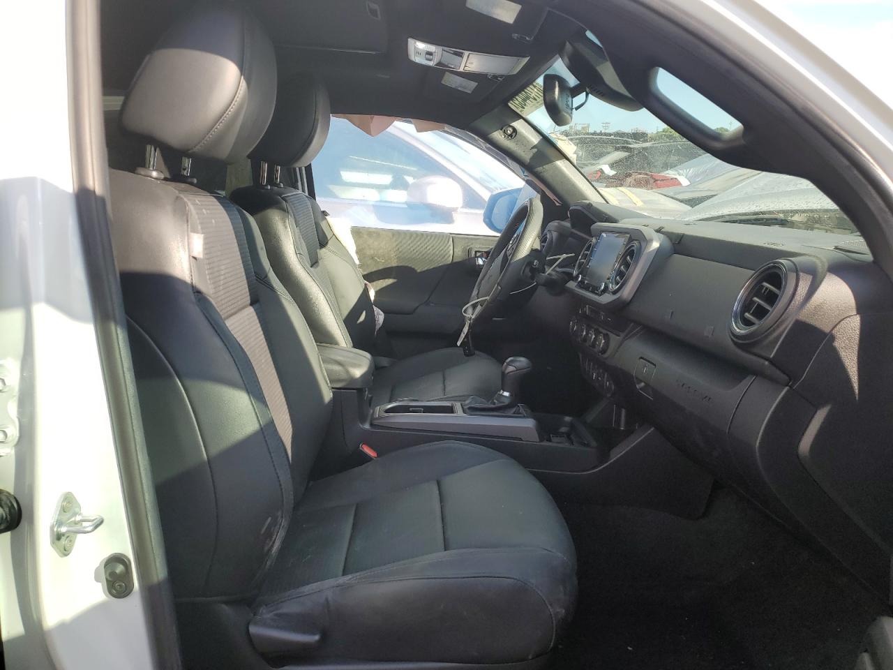 2022 Toyota Tacoma Double Cab VIN: 3TYCZ5AN7NT057234 Lot: 81784435