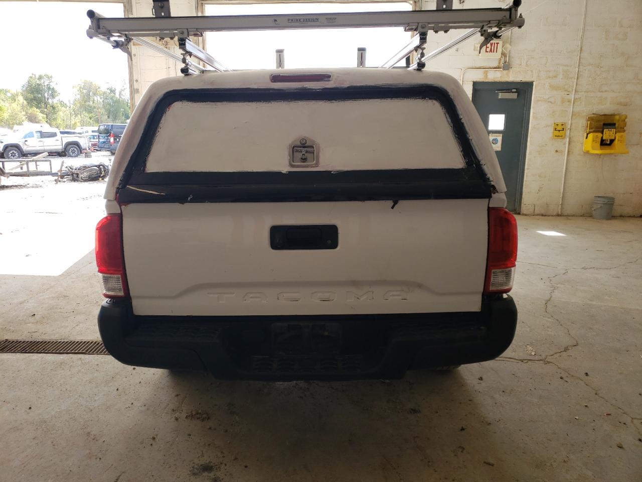 2017 Toyota Tacoma Access Cab VIN: 5TFRX5GN4HX077149 Lot: 84484165