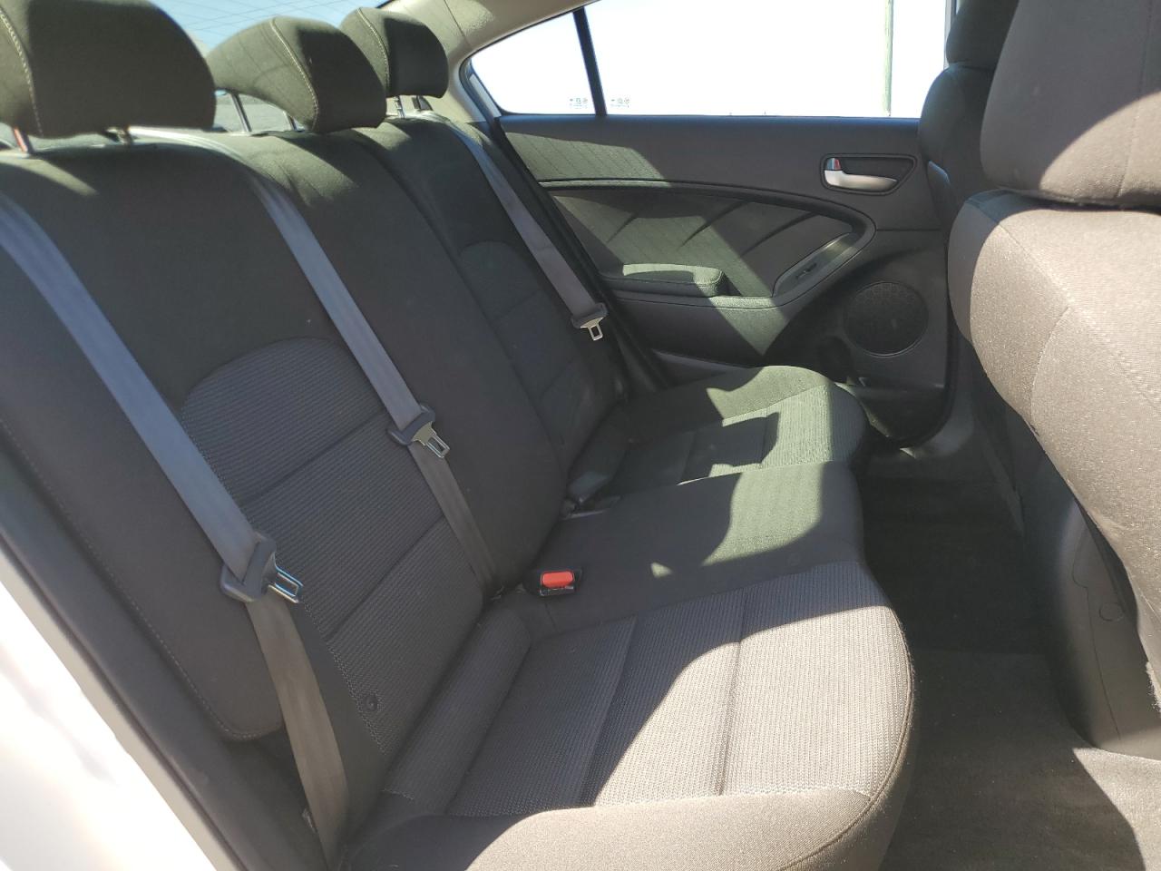 2018 Kia Forte Lx VIN: 3KPFK4A76JE168564 Lot: 86471655