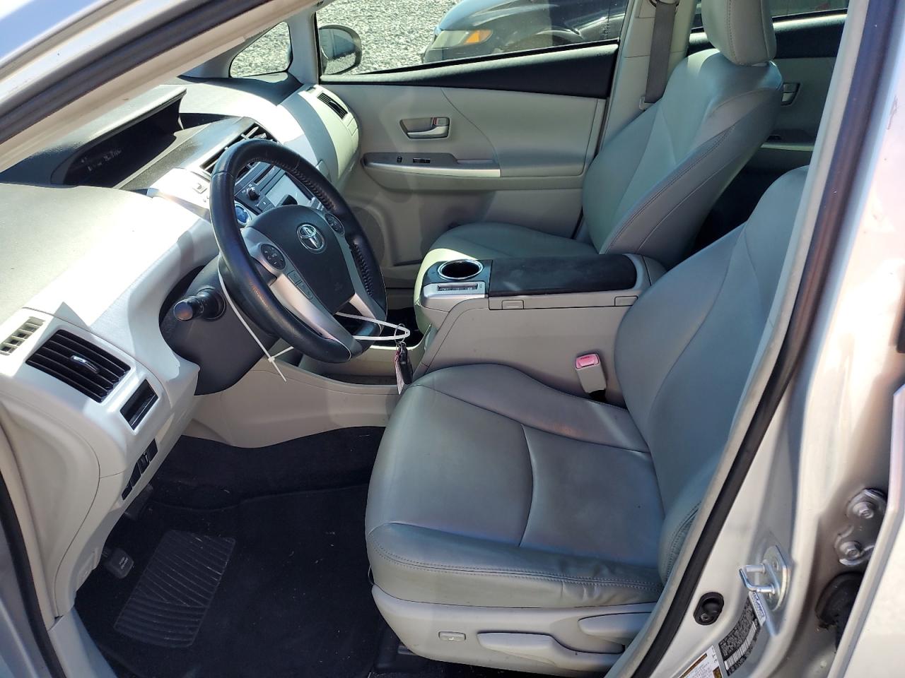 2013 Toyota Prius V VIN: JTDZN3EU0D3266225 Lot: 86492805