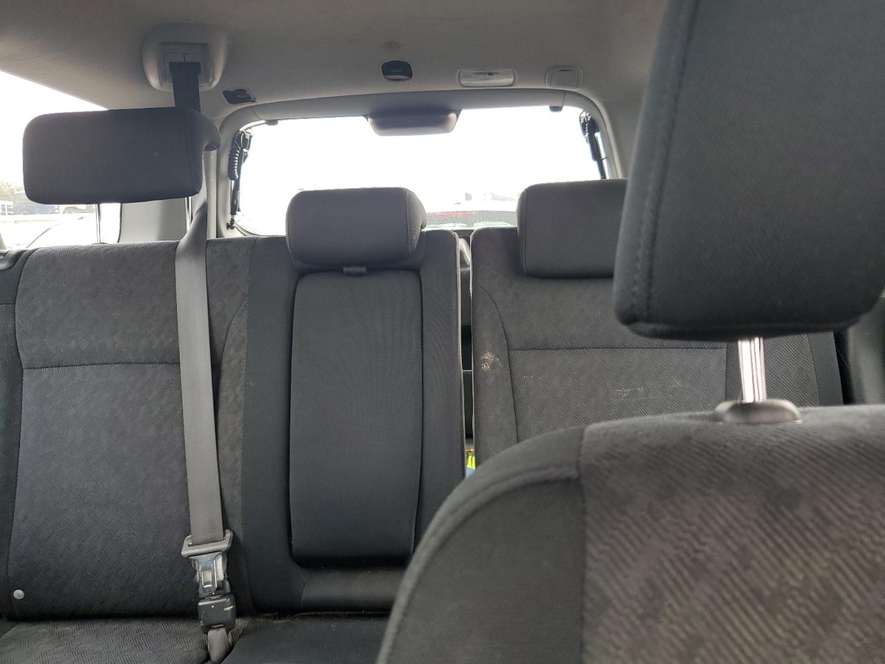 2005 Honda Cr-V Lx VIN: JHLRD78555C047702 Lot: 85327995