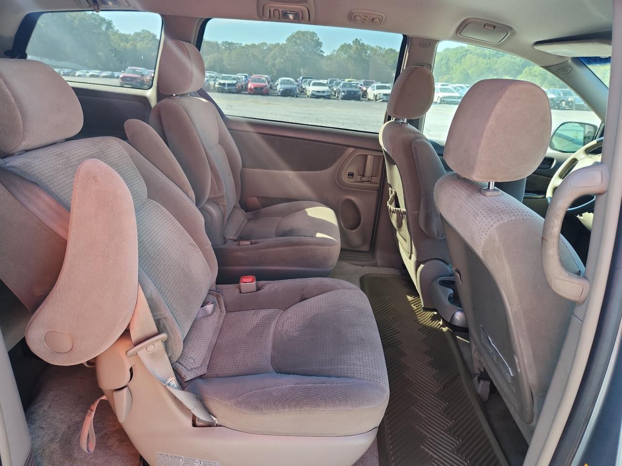 2006 Toyota Sienna Ce VIN: 5TDZA23C26S561795 Lot: 81900035