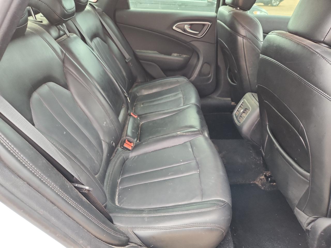 2017 Chrysler 200 Limited VIN: 1C3CCCAB5HN504889 Lot: 86119755