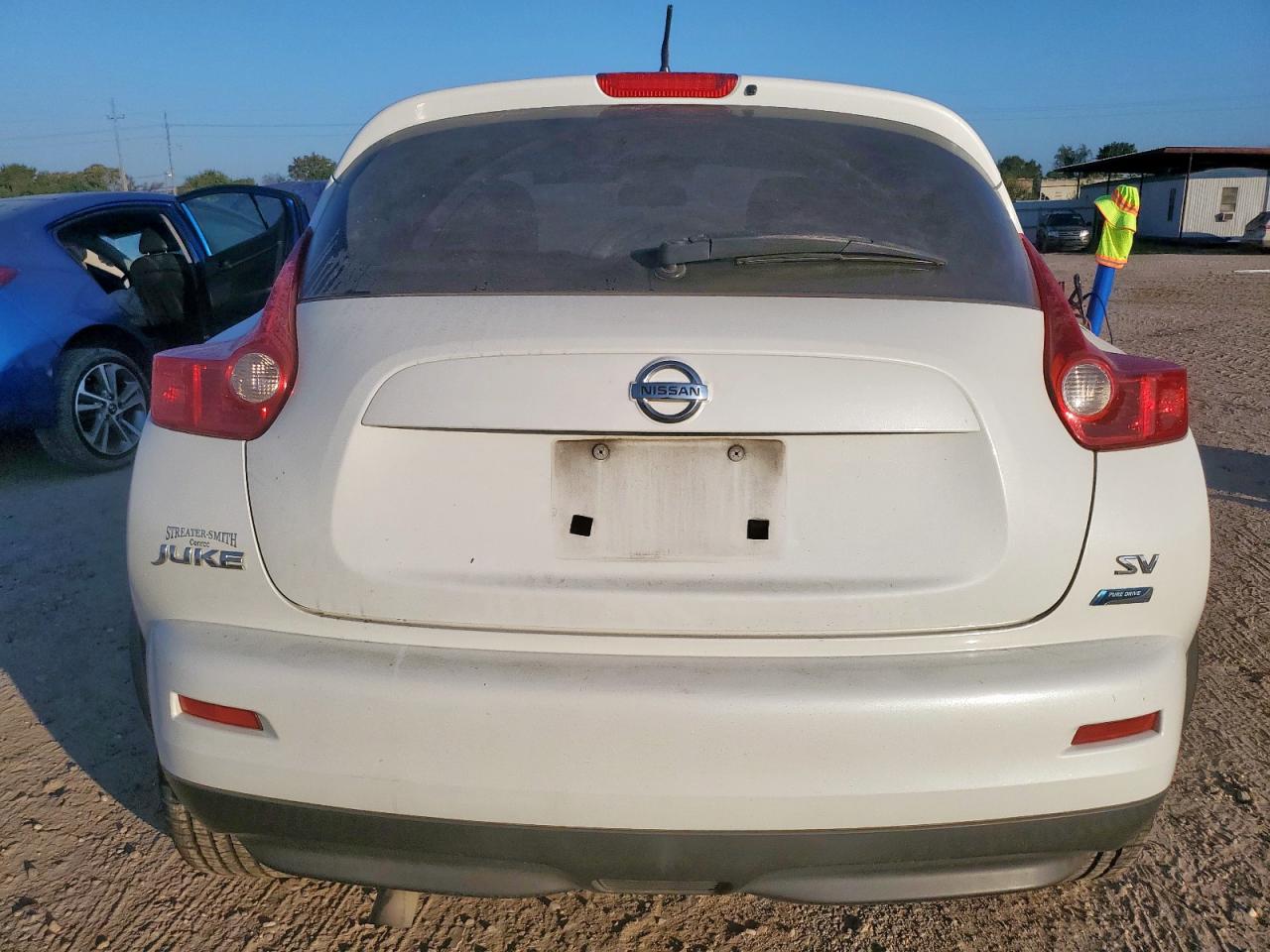 2014 Nissan Juke S VIN: JN8AF5MRXET360685 Lot: 85269815