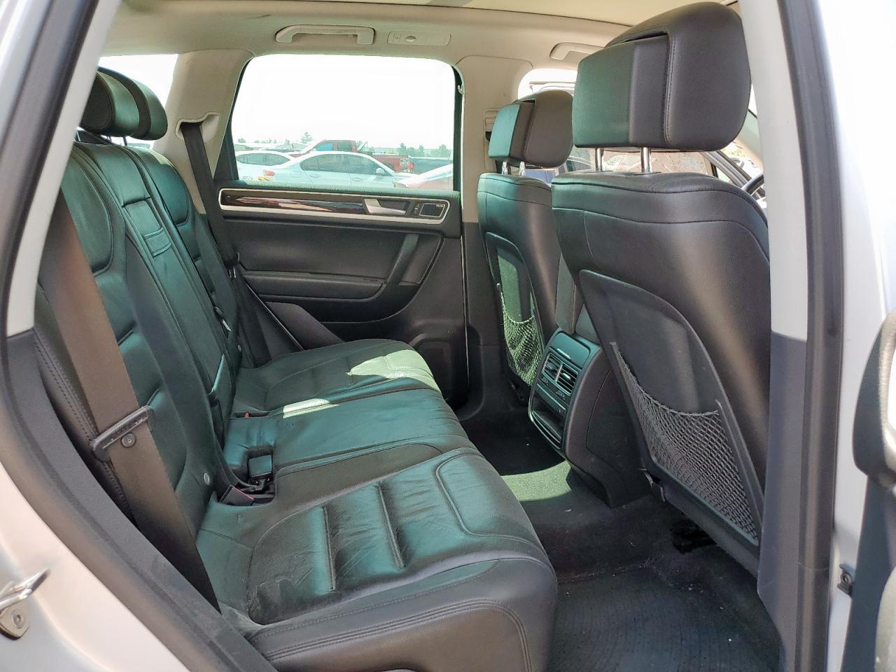 2013 Volkswagen Touareg V6 Tdi VIN: WVGEP9BP0DD013339 Lot: 82204715