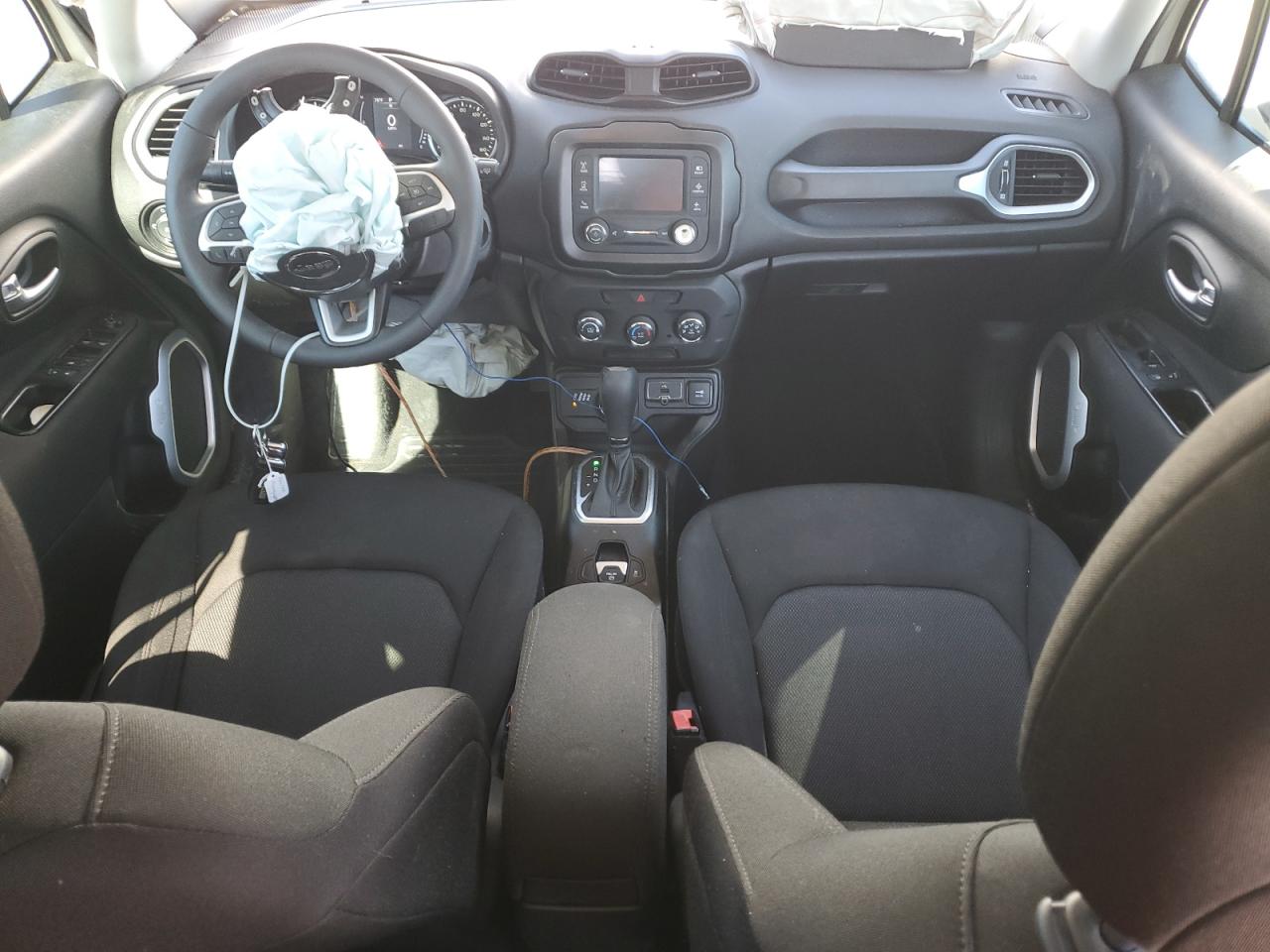 2018 Jeep Renegade Sport VIN: ZACCJBAB4JPJ21466 Lot: 82215265
