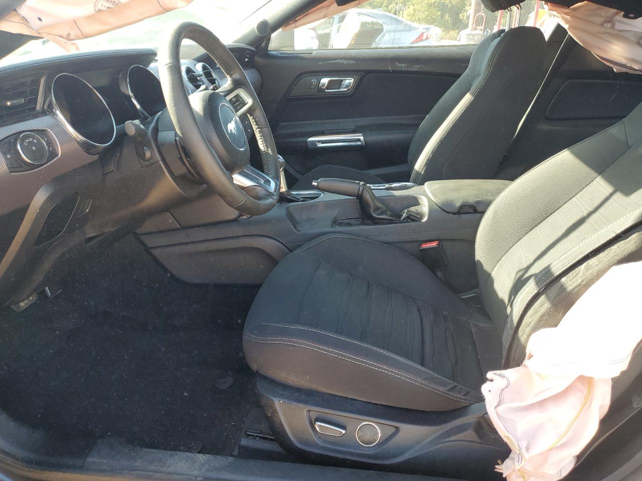 2017 Ford Mustang VIN: 1FA6P8TH9H5338586 Lot: 82315185