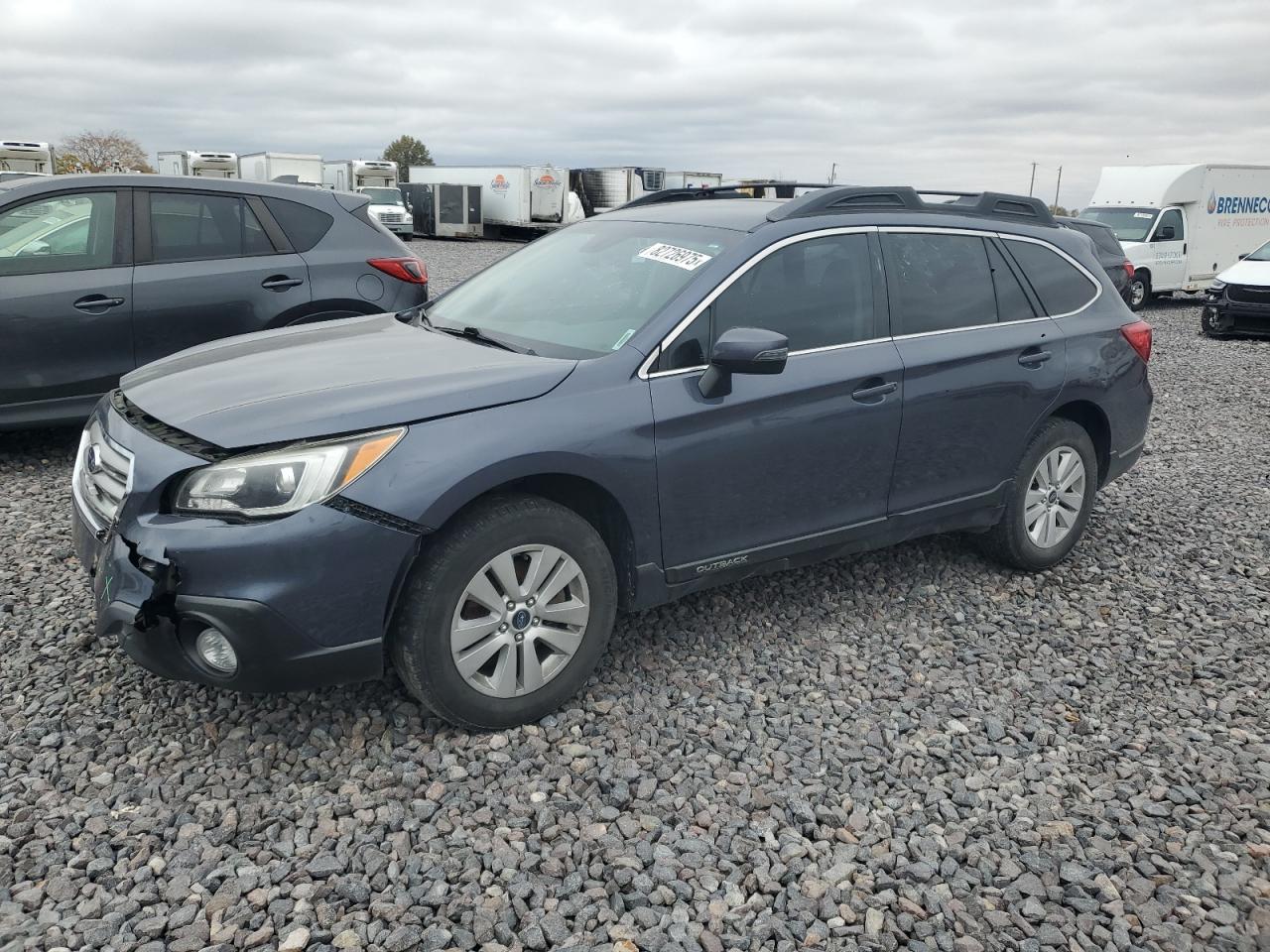 2017 Subaru Outback 2.5I Premium VIN: 4S4BSAFC5H3346822 Lot: 82726975