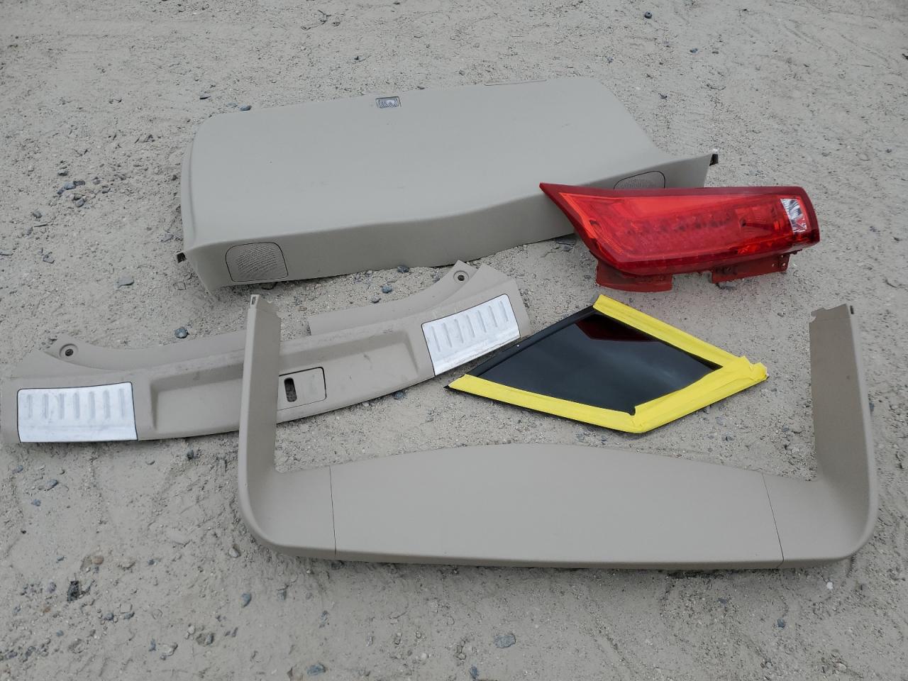 2015 Cadillac Srx Luxury Collection VIN: 3GYFNBE39FS607617 Lot: 87245075