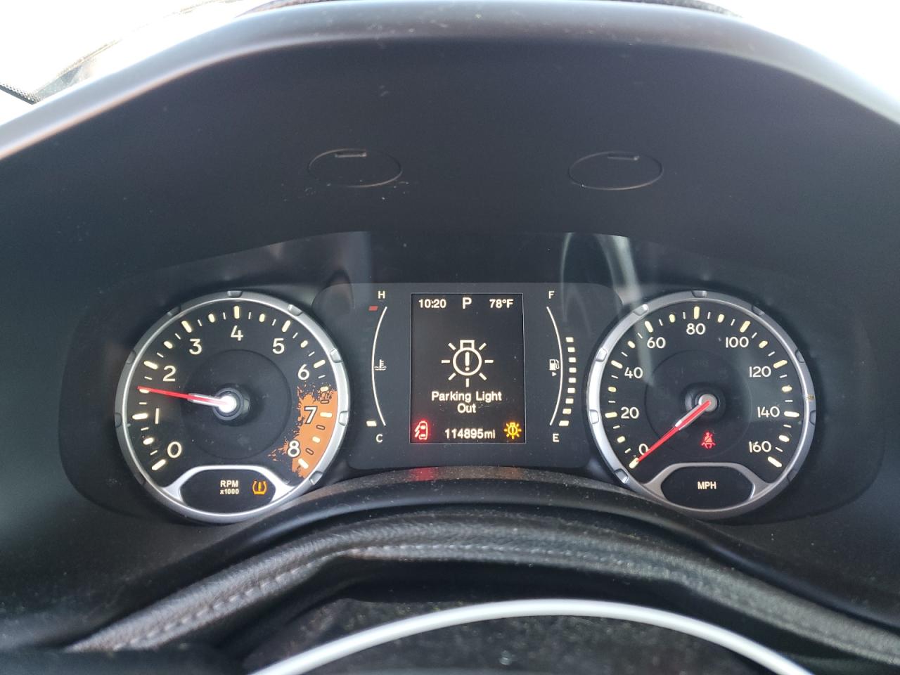 2016 Jeep Renegade Latitude VIN: ZACCJBBT6GPC87586 Lot: 85584345