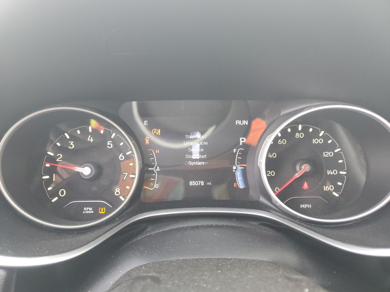 2018 Jeep Compass Limited VIN: 3C4NJDCB8JT143869 Lot: 82310405