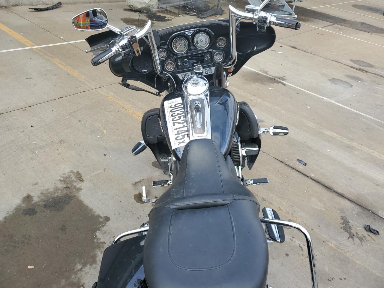 2013 Harley-Davidson Flhtcuse Cvo Ultra Classic Electra Glide VIN: 1HD1PR827DB960869 Lot: 90352145