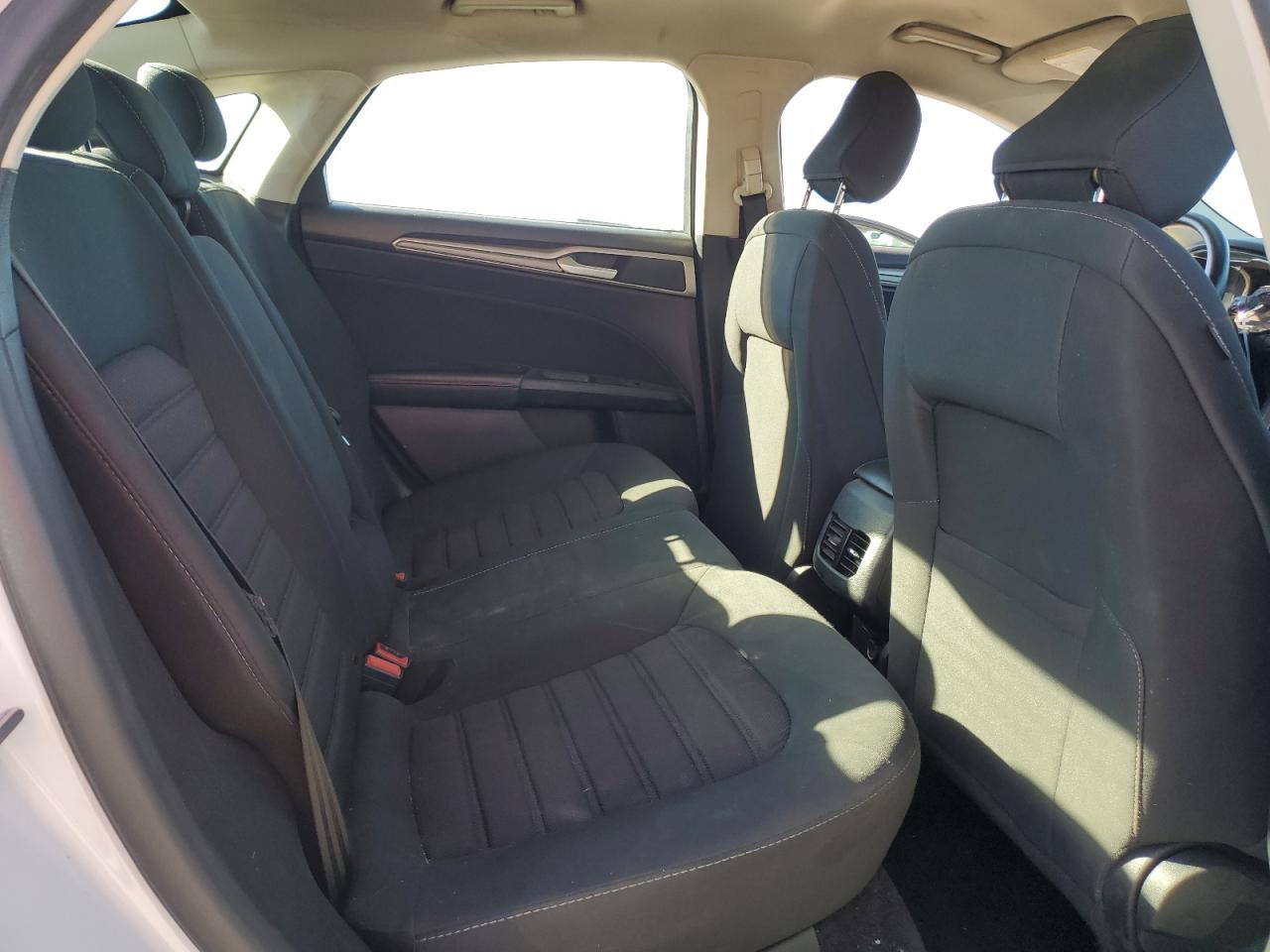 2020 Ford Fusion Se VIN: 3FA6P0HD2LR251285 Lot: 87306875