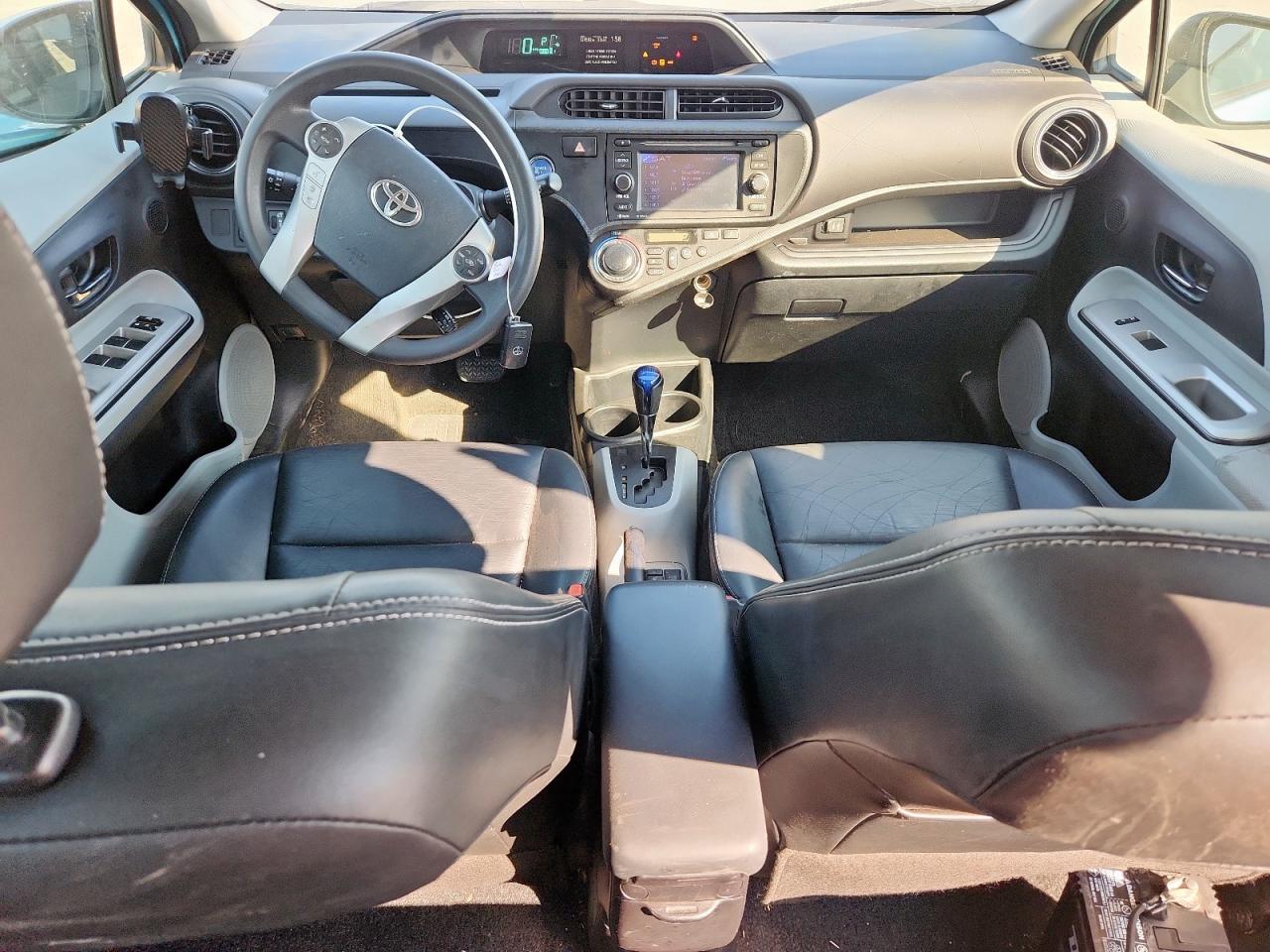 2012 Toyota Prius C VIN: JTDKDTB30C1012041 Lot: 82468485