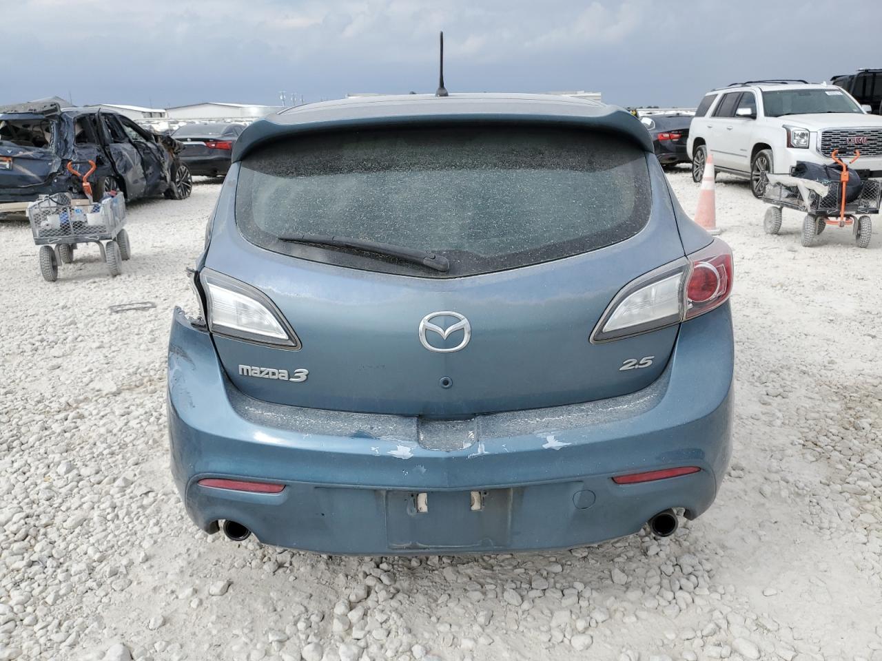 2011 Mazda 3 S VIN: JM1BL1M53B1492046 Lot: 86837195