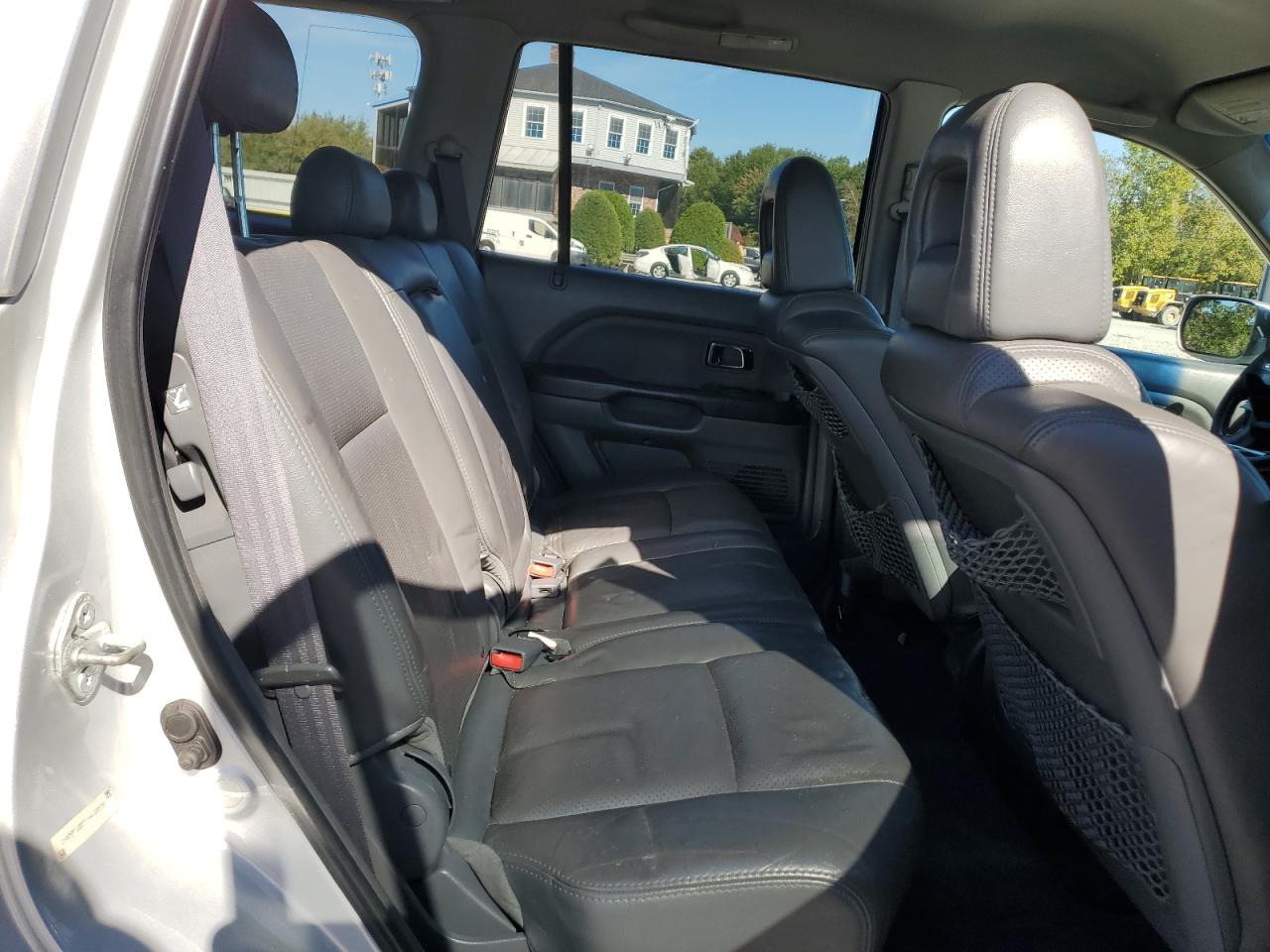 2004 Honda Pilot Exl VIN: 2HKYF18574H618559 Lot: 85379225