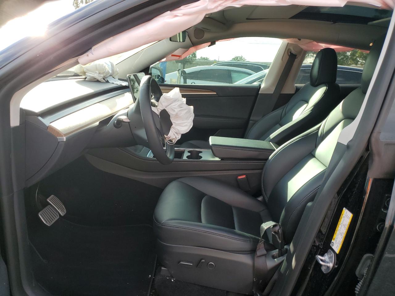 2023 Tesla Model Y VIN: 7SAYGDEE8PF801641 Lot: 82570625