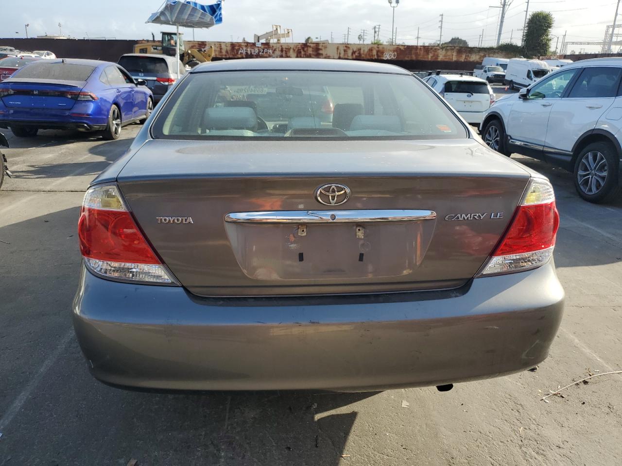 2006 Toyota Camry Le VIN: 4T1BE32K56U747729 Lot: 85949295