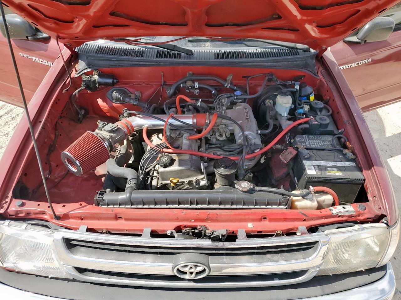 1998 Toyota Tacoma Xtracab VIN: 4TAVL52N2WZ058582 Lot: 82002955