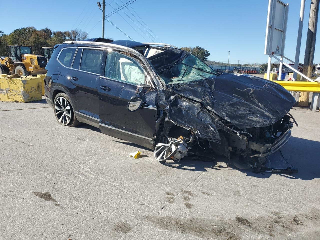 Фото: 1V2FR2CA0SC555787