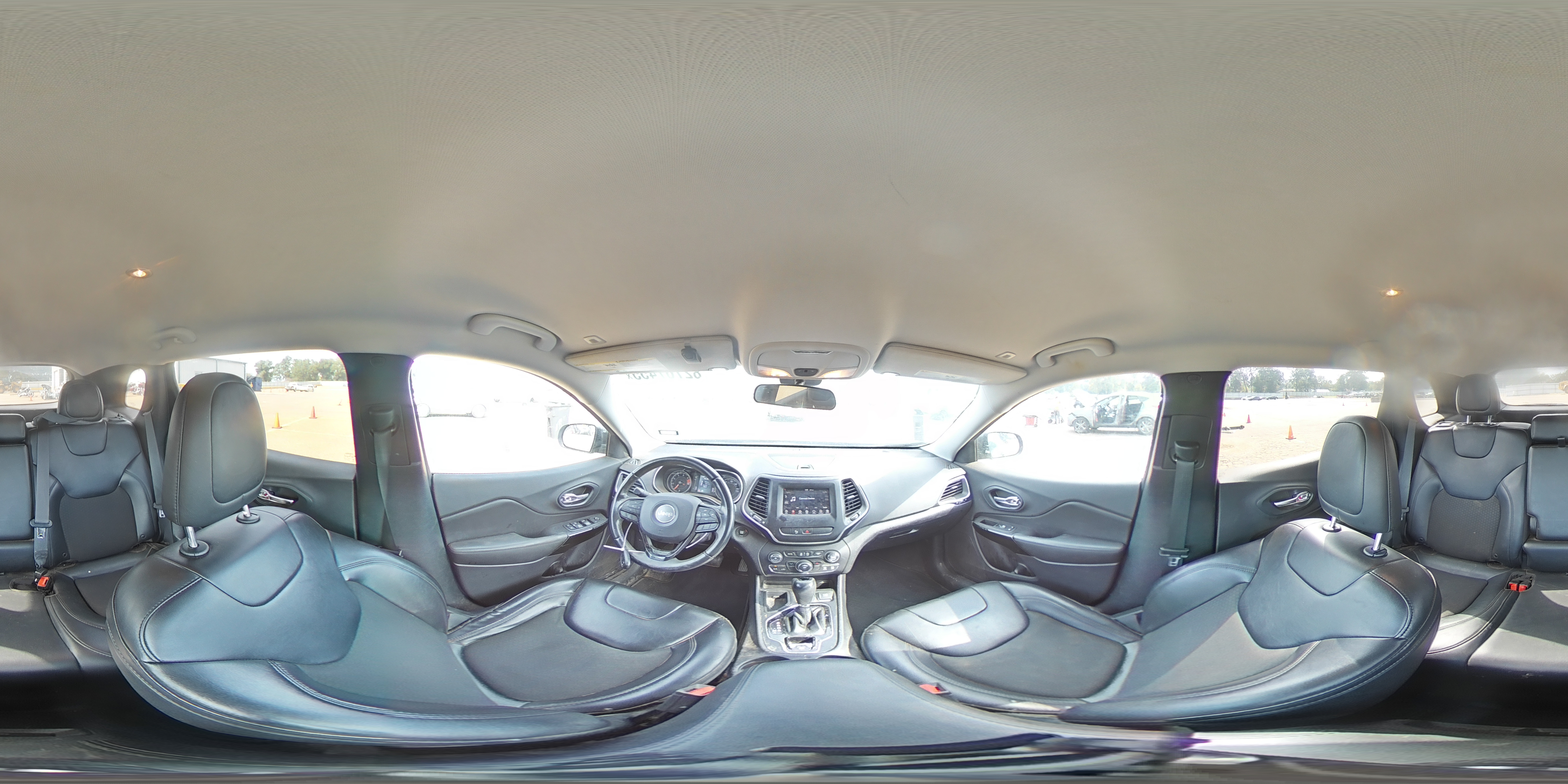 2019 Jeep Cherokee Latitude Plus VIN: 1C4PJLLB5KD448434 Lot: 82767455