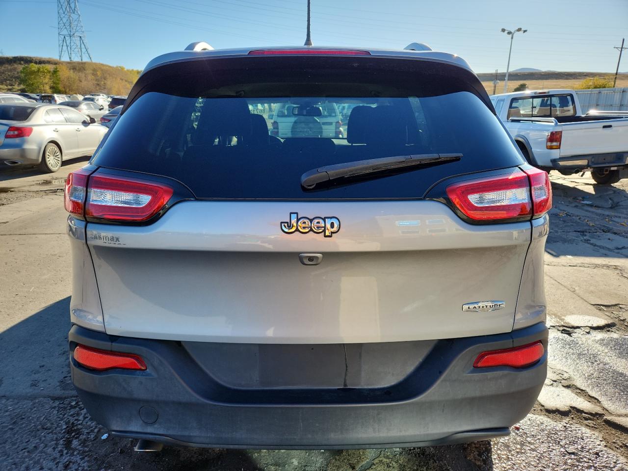 2016 Jeep Cherokee Latitude VIN: 1C4PJLCBXGW297649 Lot: 86712135