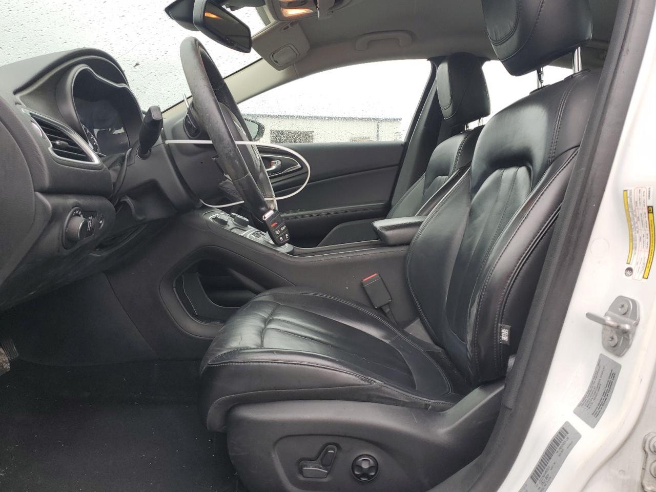 2017 Chrysler 200 Limited VIN: 1C3CCCAG6HN503875 Lot: 90089255