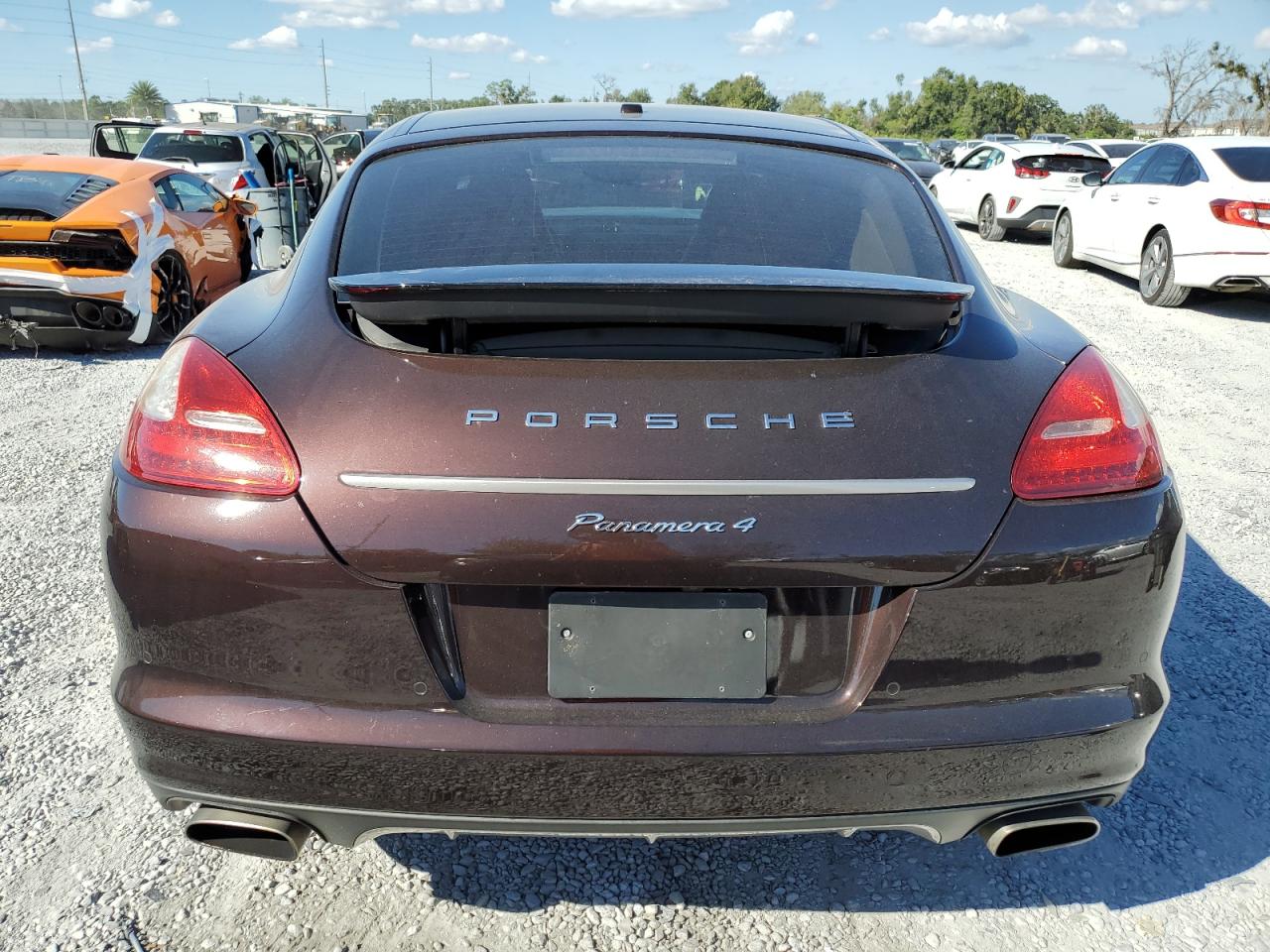 2013 Porsche Panamera 2 VIN: WP0AA2A75DL015607 Lot: 89669555