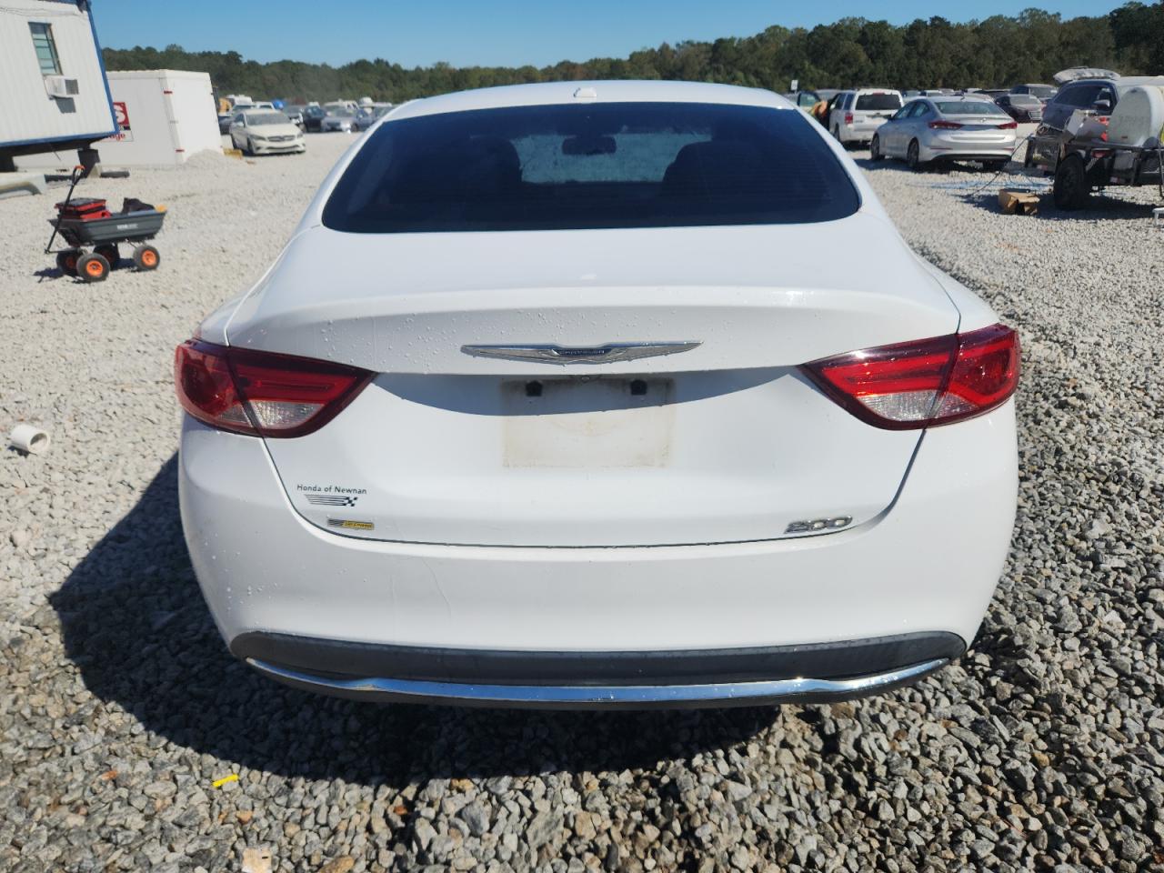 2015 Chrysler 200 Limited VIN: 1C3CCCAB7FN616235 Lot: 86701985