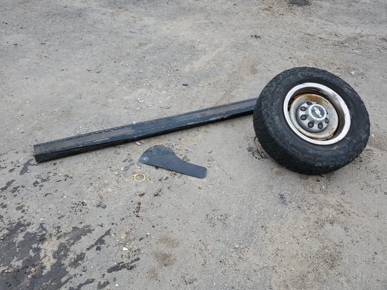 1994 Chevrolet Gmt-400 K2500 VIN: 1GCGK24K0RE263881 Lot: 82647345