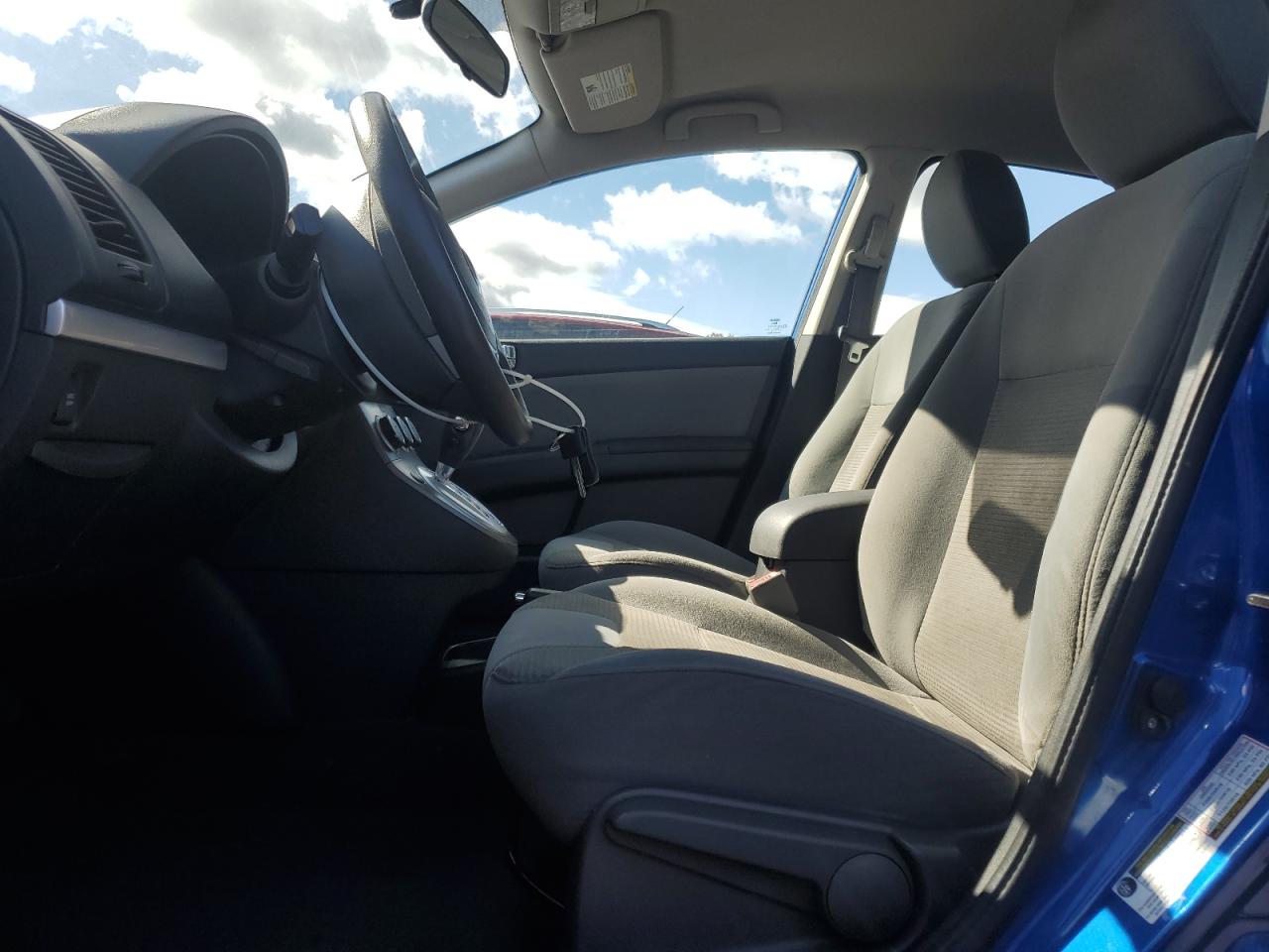 2011 Nissan Sentra 2.0 VIN: 3N1AB6AP3BL653136 Lot: 85112335