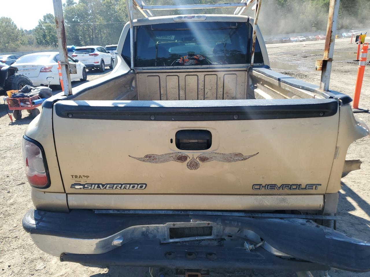 2000 Chevrolet Silverado C1500 VIN: 2GCEC19T1Y1270581 Lot: 82360295