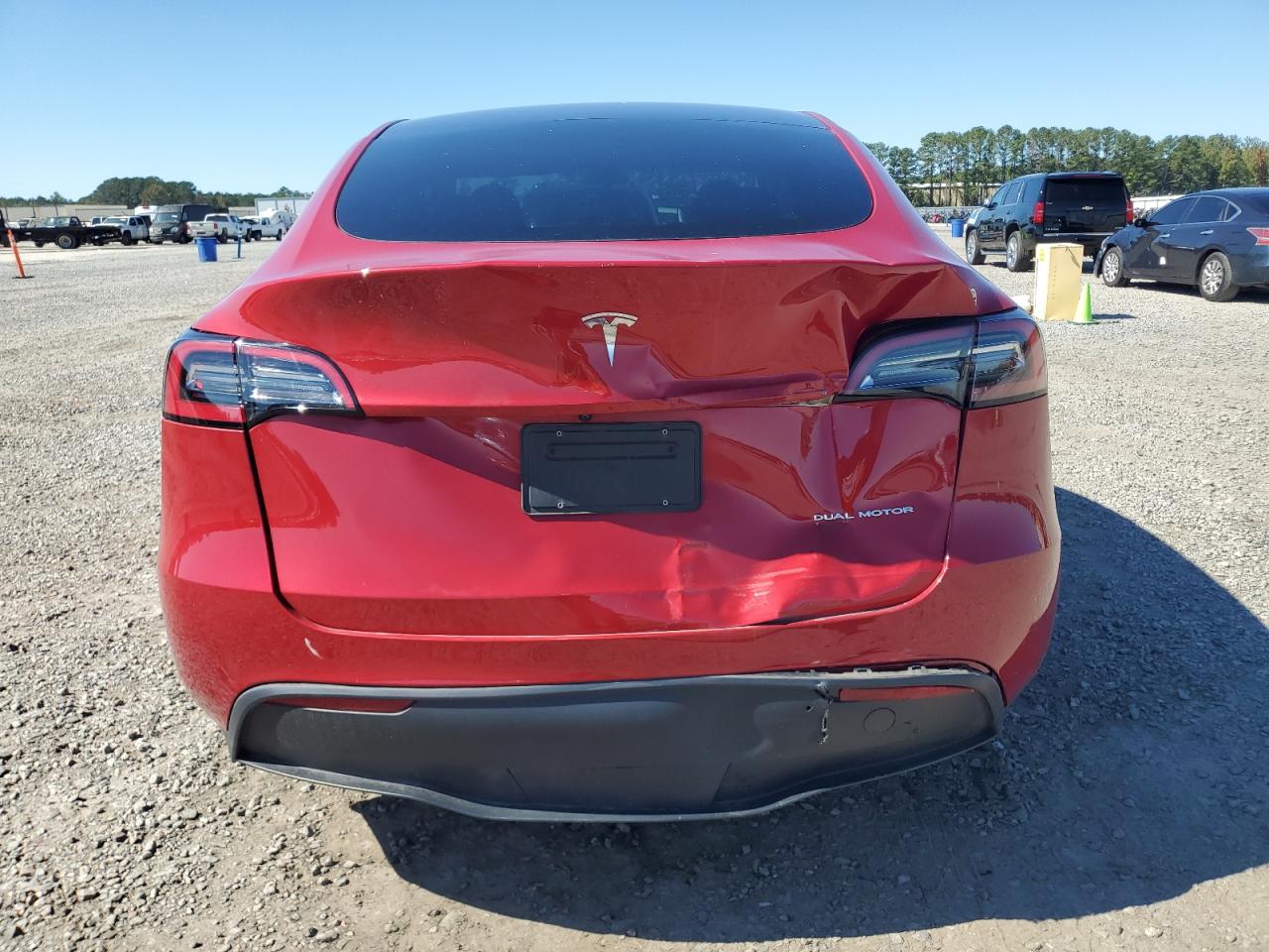 2023 Tesla Model Y VIN: 7SAYGDEE8PA092092 Lot: 82406765