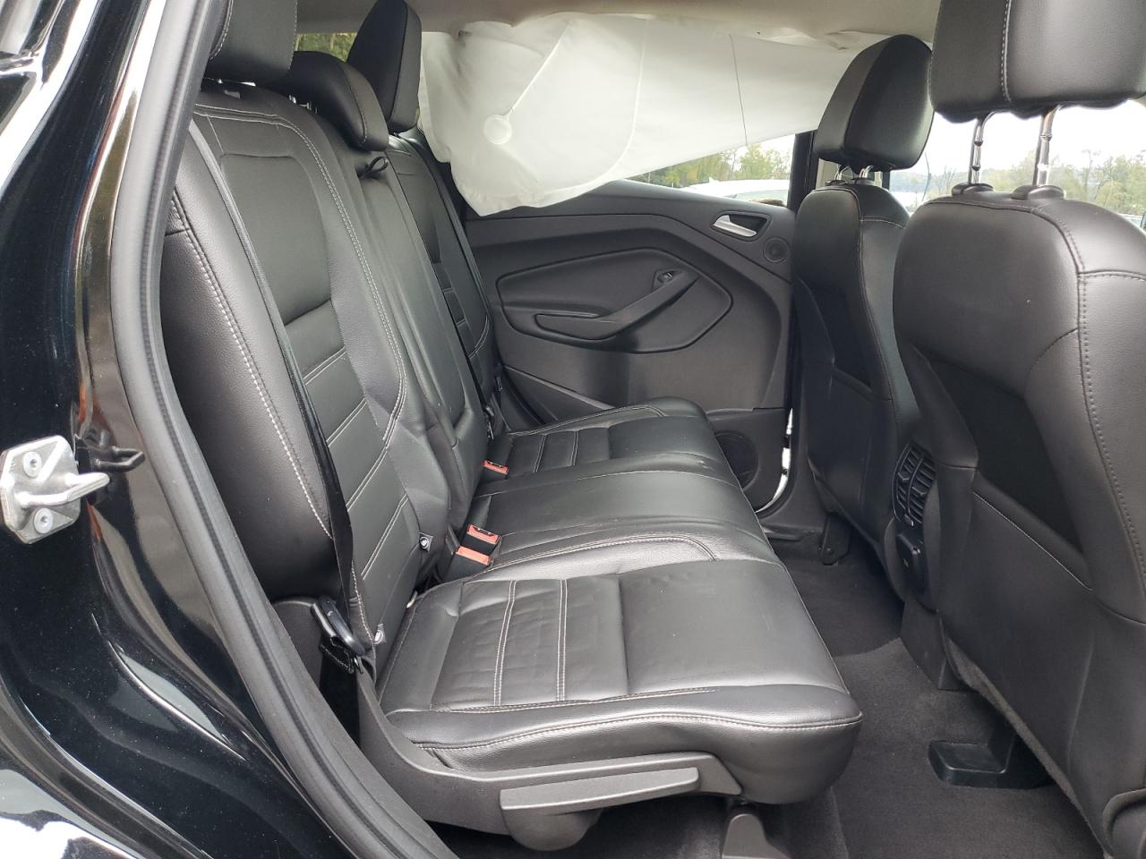 2017 Ford Escape Titanium VIN: 1FMCU0J90HUB64587 Lot: 86682055