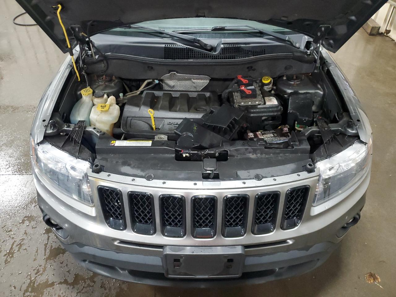 2012 Jeep Compass Latitude VIN: 1C4NJDEBXCD676702 Lot: 82469835